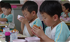 昼食の時間です