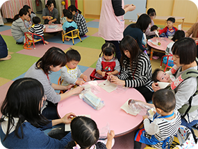 親子クラス対象：0～3歳児